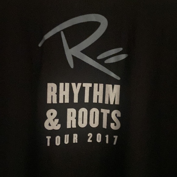 RASCAL FLATTS BAND TEE - Picture 3 of 5